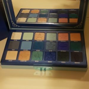 Jeffree Star Blue Blood palette